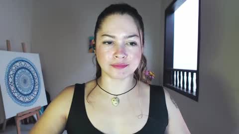 Snapshot of sexwwoman chatting on February 9, 2025, 10:00 pm CHIARA online show from February 9, 2025, 10:00 pm