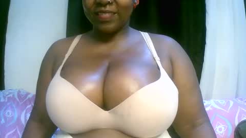 sexxi_ebony online show from April 10, 2026, 6:45 pm