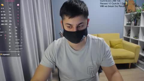 Snapshot of sexxxdickbig chatting on February 7, 2026, 8:29 am Tommy online show from February 7, 2026, 8:29 am