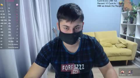 Snapshot of sexxxdickbig chatting on February 22, 2026, 12:15 pm Tommy online show from February 22, 2026, 12:15 pm