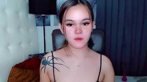 sexxxy_caroline online show from December 15, 2024, 2:59 pm