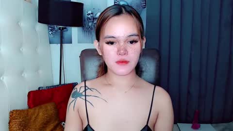 sexxxy_caroline online show from December 19, 2024, 7:51 pm