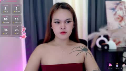 Snapshot of sexxxy_caroline chatting on February 14, 2026, 8:33 am sexxxy_caroline online show from February 14, 2026, 8:33 am