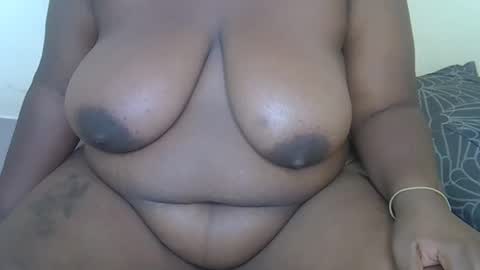sexxy_lollie online show from February 15, 2026, 2:03 pm