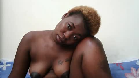 Snapshot of sexxy_renal chatting on September 19, 2025, 7:14 pm sexxy_renal online show from September 19, 2025, 7:14 pm