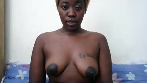Snapshot of sexxy_renal chatting on September 25, 2025, 12:31 pm sexxy_renal online show from September 25, 2025, 12:31 pm