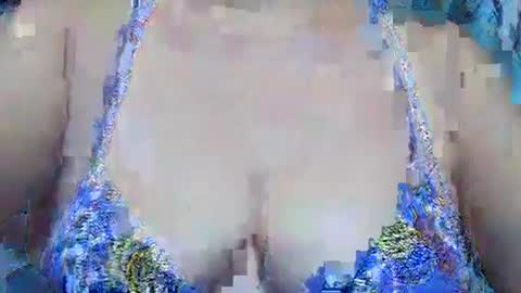 Snapshot of sexxyicee69 chatting on February 17, 2025, 10:18 am misslovely j online show from February 17, 2025, 10:18 am