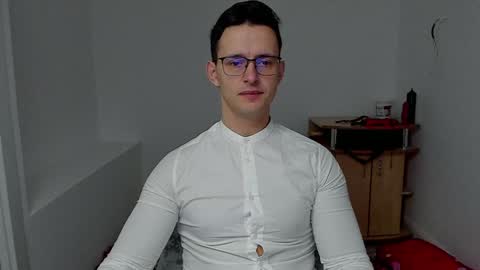 Snapshot of sexxymuscles4u chatting on January 9, 2025, 6:59 am Sexxymuscles4U online show from January 9, 2025, 6:59 am