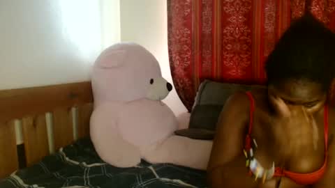 sexxypritty online show from October 3, 2025, 8:22 am