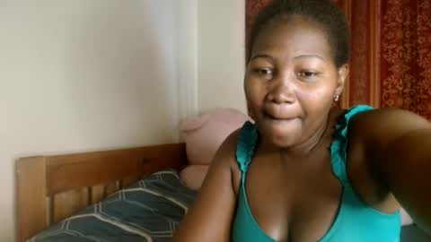 sexxypritty online show from October 5, 2025, 6:45 am