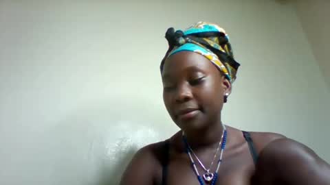 Snapshot of sexxyvajaina chatting on February 6, 2025, 12:54 am sexxyvajaina online show from February 6, 2025, 12:54 am