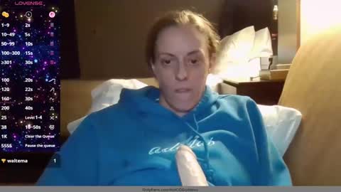 Snapshot of sexy420girl5 chatting on October 2, 2025, 1:34 am sexy420girl5 online show from October 2, 2025, 1:34 am