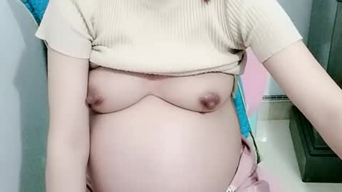 sexy8685 online show from April 20, 2026, 1:41 am