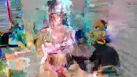 Snapshot of sexy_3512 chatting on December 5, 2024, 3:15 am LUXURY online show from December 5, 2024, 3:15 am
