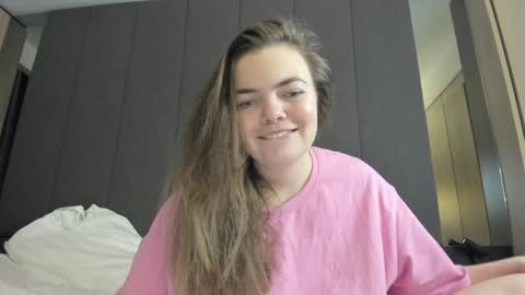 Snapshot of sexy__lizzy__ chatting on December 3, 2024, 2:03 am Hello dear. I will be glad to meet you. see you soon. online show from December 3, 2024, 2:03 am