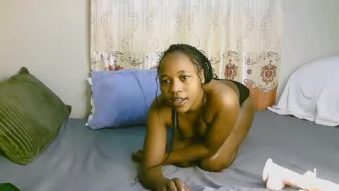 Snapshot of sexy_ariana_2 chatting on February 26, 2025, 2:14 pm Ariana online show from February 26, 2025, 2:14 pm