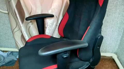 Jessica  Face only in pvt or in snapchat Dont ask more.... online show from October 28, 2025, 10:19 am