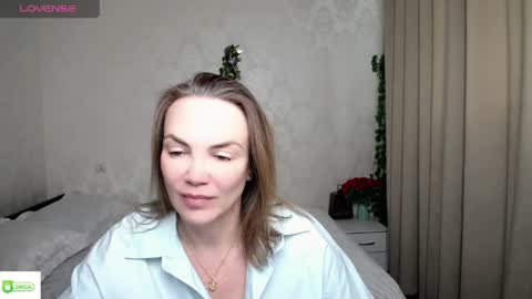 sexy_baby_cute online show from May 9, 2026, 9:25 am