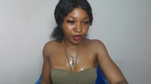 Snapshot of sexy_bluey247 chatting on April 6, 2026, 4:52 pm sexy_bluey247 online show from April 6, 2026, 4:52 pm