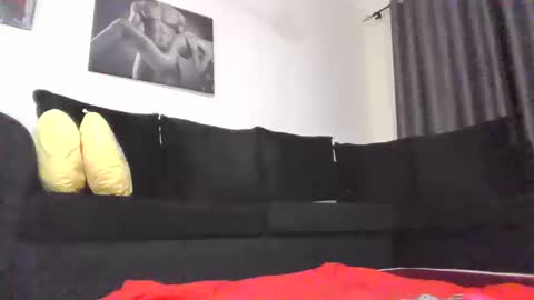 Snapshot of sexy_boobs23 chatting on October 21, 2025, 9:10 am liya online show from October 21, 2025, 9:10 am