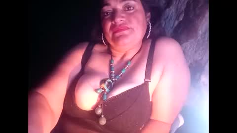 Snapshot of sexy_camy chatting on March 2, 2025, 4:28 am Camy Yamy online show from March 2, 2025, 4:28 am