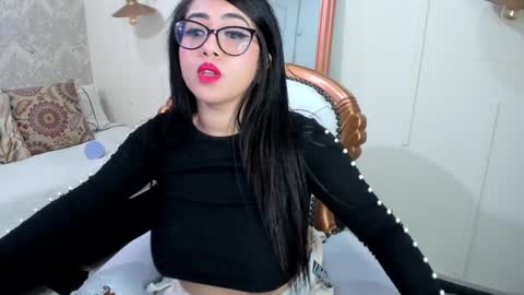 Snapshot of sexy_cristall chatting on January 22, 2025, 7:35 am C R I S T A L online show from January 22, 2025, 7:35 am