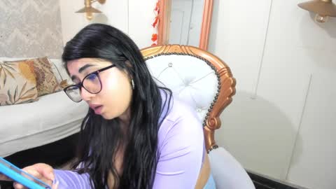 Snapshot of sexy_cristall chatting on January 25, 2025, 8:10 am C R I S T A L online show from January 25, 2025, 8:10 am