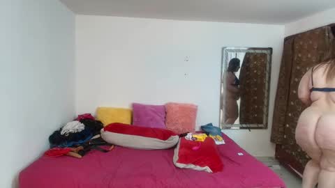 karla           instagram  online show from December 11, 2024, 11:00 pm