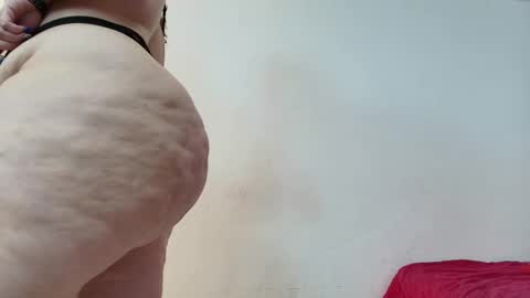 karla           instagram  online show from February 3, 2025, 4:41 pm