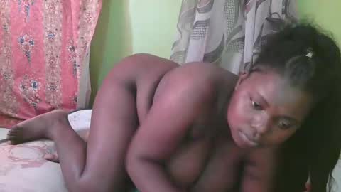 Snapshot of sexy_divana chatting on February 7, 2025, 8:11 am sexy_divana online show from February 7, 2025, 8:11 am