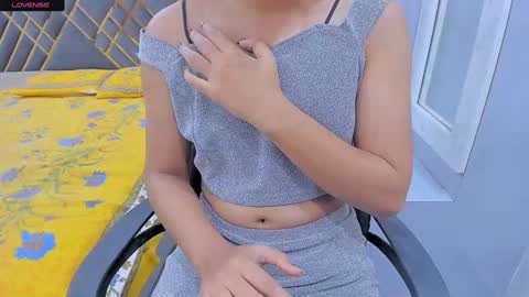 Snapshot of sexy_doll_1_ chatting on January 28, 2025, 1:29 am Sexydoll online show from January 28, 2025, 1:29 am