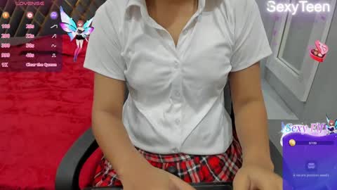Snapshot of sexy_doll_1_ chatting on February 2, 2025, 1:02 am Sexydoll online show from February 2, 2025, 1:02 am