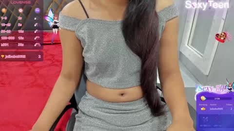 Snapshot of sexy_doll_1_ chatting on February 3, 2025, 11:53 am Sexydoll online show from February 3, 2025, 11:53 am