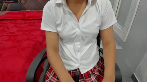 Snapshot of sexy_doll_1_ chatting on March 2, 2025, 2:30 am Sexydoll online show from March 2, 2025, 2:30 am