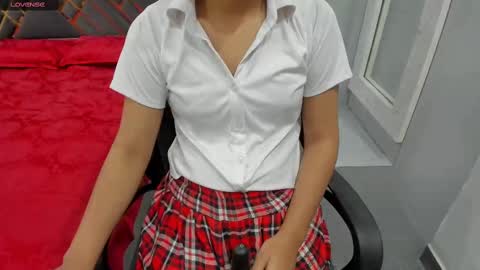 Snapshot of sexy_doll_1_ chatting on March 2, 2025, 8:38 am Sexydoll online show from March 2, 2025, 8:38 am