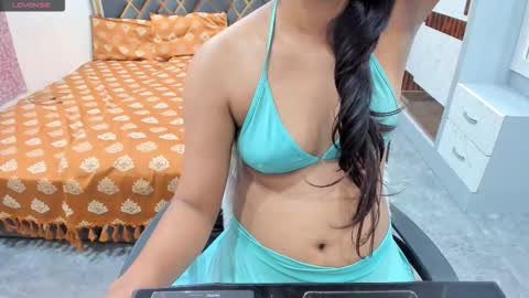 Snapshot of sexy_doll_1_ chatting on September 19, 2025, 12:50 pm Sexydoll online show from September 19, 2025, 12:50 pm
