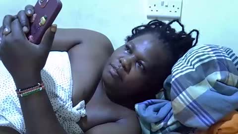 sexy_ebony254 online show from October 7, 2025, 8:22 am