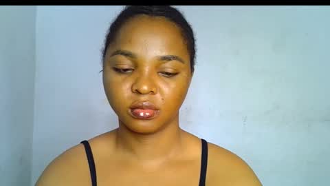 Clara online show from October 11, 2025, 11:03 pm