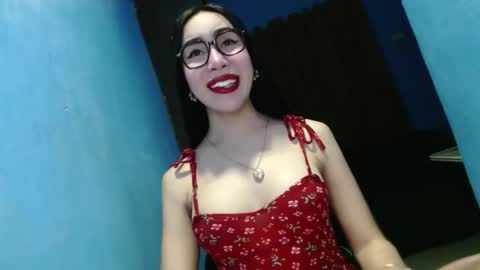 sexy_emily92 online show from February 14, 2026, 9:39 am