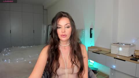 Snapshot of sexy_ev3lin chatting on November 15, 2025, 10:34 am Sexy Ev3lin online show from November 15, 2025, 10:34 am