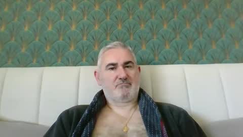 Antonio online show from April 3, 2026, 10:02 am