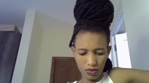 Janny online show from November 4, 2025, 9:08 am