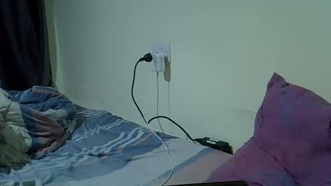 Snapshot of sexy_june20 chatting on March 27, 2026, 7:47 am sexy_june20 online show from March 27, 2026, 7:47 am