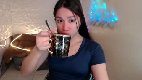 Snapshot of sexy_kitty699 chatting on April 20, 2026, 1:52 am Kathy online show from April 20, 2026, 1:52 am