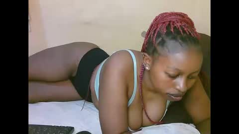 sexy_latasha online show from January 9, 2026, 1:36 pm