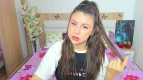 Lily online show from February 2, 2026, 4:55 am