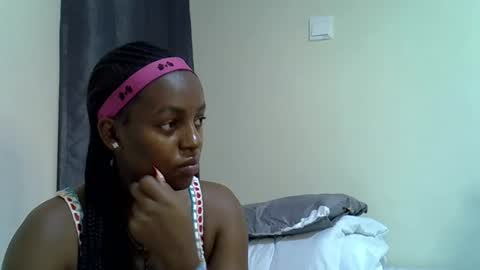 Snapshot of sexy_linda022 chatting on June 7, 2026, 7:39 pm Linda online show from June 7, 2026, 7:39 pm