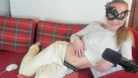 Snapshot of sexy_marlen chatting on January 16, 2025, 2:08 pm Marlen online show from January 16, 2025, 2:08 pm