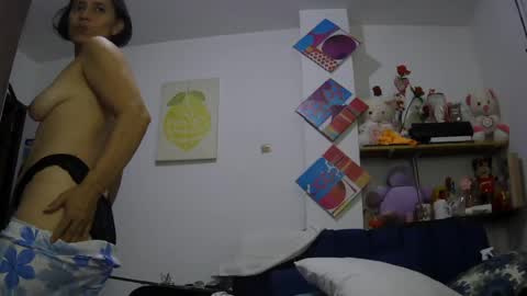 Snapshot of sexy_mary_69 chatting on July 15, 2026, 11:21 pm Mary online show from July 15, 2026, 11:21 pm