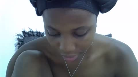 Snapshot of sexy_mayah64 chatting on April 27, 2026, 10:57 am sexy_mayah64 online show from April 27, 2026, 10:57 am